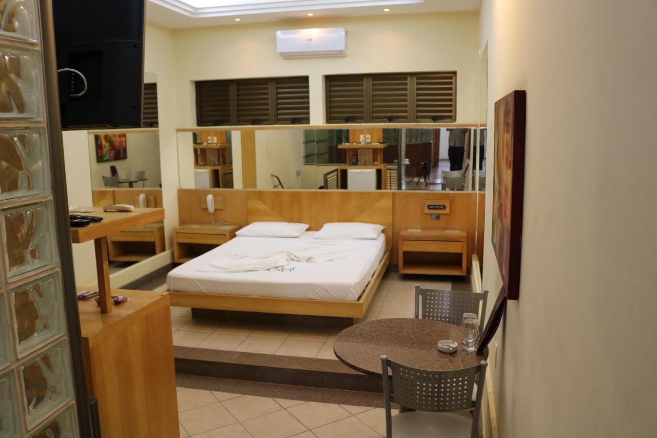 Agape Motel Sete Lagoas Eksteriør bilde